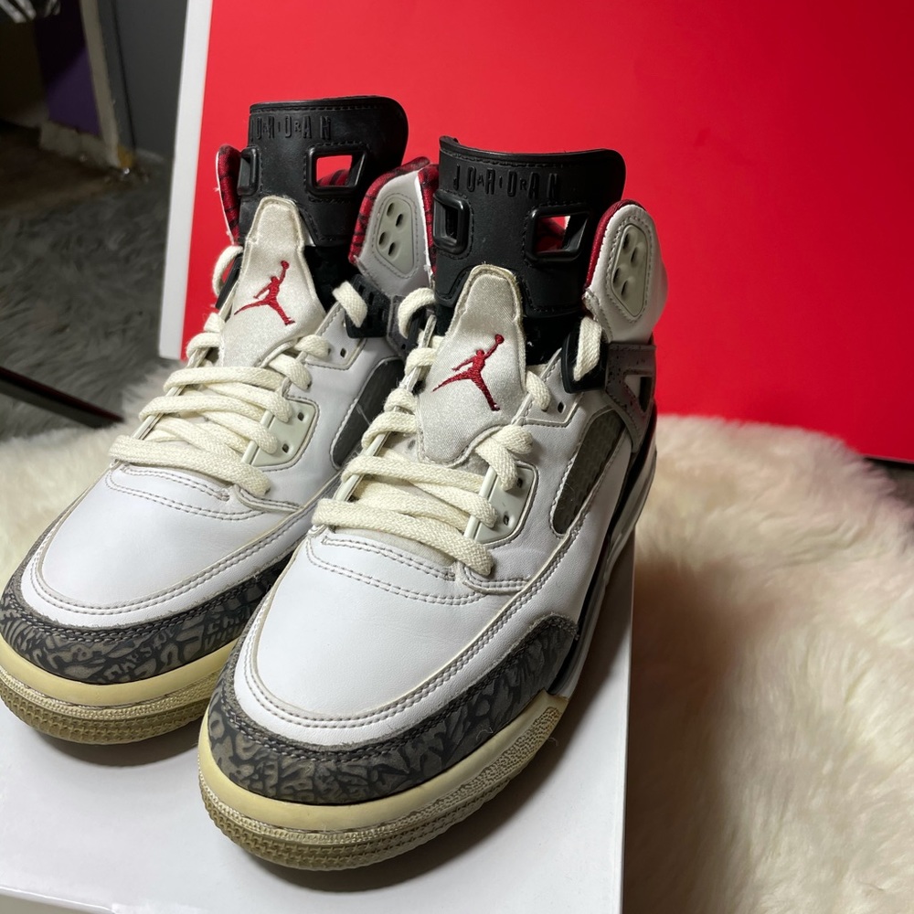 Nike Air Jordan Spizike White Cement Gray Red